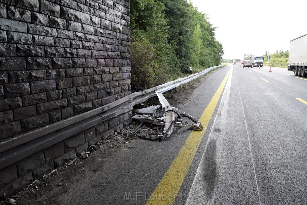 Schwerer VU A 3 Rich Oberhausen Hoehe AK Leverkusen P628.JPG - Miklos Laubert